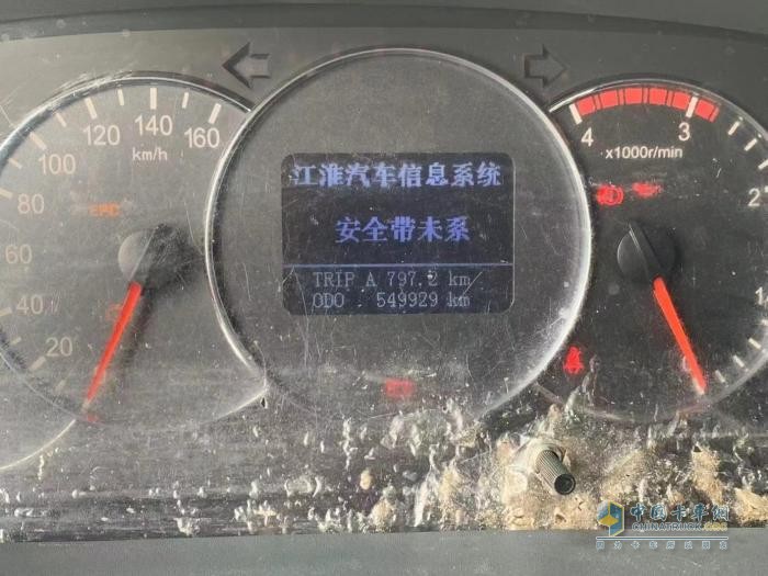 江淮1卡帥鈴“專(zhuān)業(yè)戶(hù)” 不光自己買(mǎi) 還推薦朋友買(mǎi)了10幾臺