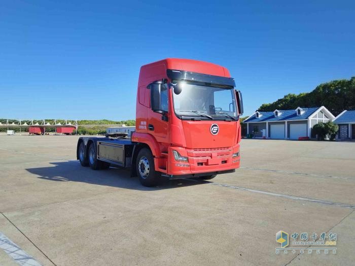 東風(fēng)新疆X9亮相 非一與江淮合作造車(chē) 390批次公告牽引車(chē)上榜數量年內最高