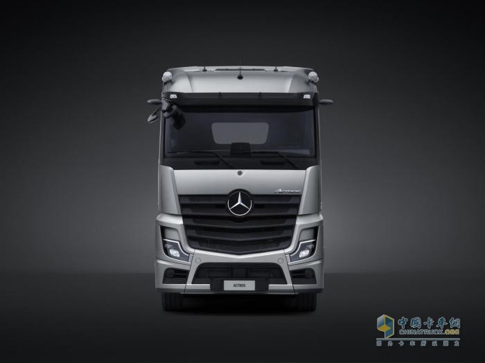 成冷鏈運輸奪冠熱門(mén) 奔馳Actros 2653牽引車(chē)為何受到用戶(hù)信賴(lài)？