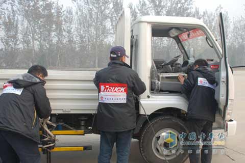 金杯汽車(chē)參與測評