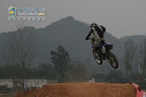 超炫的摩托車(chē)表演