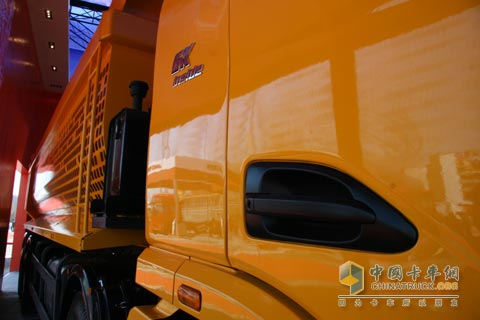 2010北京車(chē)展細看集瑞u400