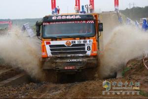 陜汽杯卡車(chē)大賽張北決賽站賽車(chē)演繹動(dòng)感