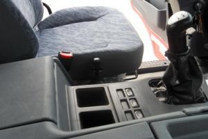 華菱重卡 重載型 375馬力 6X4 國五牽引車(chē)(HN4250B43C4M5)