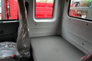 一汽解放柳特 新安捷(L5R)重卡 350馬力 6X2 國五LNG牽引車(chē)(CA4252N2E5R5T3A90)