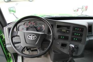 一汽解放柳特 新安捷(L5R)重卡 350馬力 6X2 國五LNG牽引車(chē)(CA4252N2E5R5T3A90)