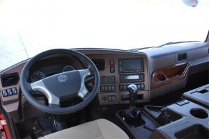 重汽王牌 W5B-H重卡 310馬力 4X2 國五牽引車(chē)(MCY11后橋)(CDW4180A1T5)