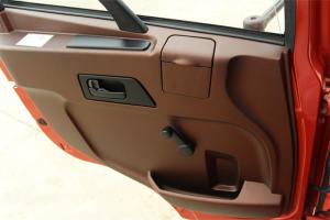 重汽王牌 W5G重卡 340馬力 8X4 9.4米 國四欄板載貨車(chē)底盤(pán)(CDW1310A1T4)