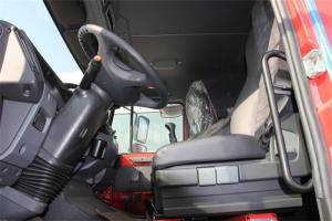 奔馳 Zetros重卡 330馬力 6X6 國五廂式載貨車(chē)(型號2733)