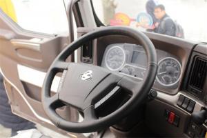 東風(fēng)柳汽 乘龍T7重卡 550馬力 6X4 國五長(cháng)頭牽引車(chē)(16擋)(LZ4251T7DB)