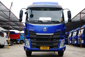 東風(fēng)柳汽 新乘龍M3中卡 180馬力 4X2 國五6.75米排半廂式載貨車(chē)(LZ5166XXYM3AB)