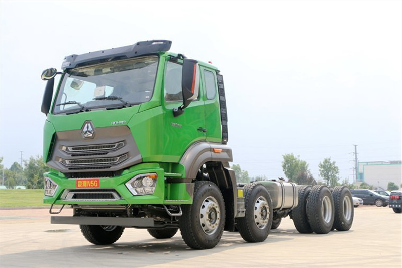 中國重汽 豪瀚N5G重卡 310馬力 國五 8X4自卸車(chē)底盤(pán)(ZZ3315N3063E1)