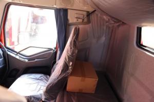 一汽解放 J6M重卡 280馬力 6X2 9.5米 京五廂式載貨車(chē)(CA5250XXYP63K1L6T3E5)