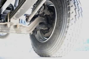 一汽解放 J6M 280馬力 6X2R 9.5米 國五廂式載貨車(chē)(CA5250XXYP63K1L6T2E5)