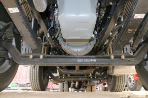 一汽解放 J6M重卡 280馬力 6X2 9.35米 京五廂式載貨車(chē)(CA5250XXYP63K1L6T3E5)