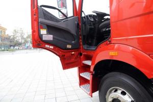 一汽解放 新J6P重卡 南方版 420馬力 8X4 國五載貨車(chē)底盤(pán)(CA1310P66K24L7T4E5)