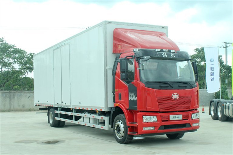 一汽解放 J6L中卡 180馬力 7.7米 國五廂式載貨車(chē)(8擋)(CA5160XXYP62K1L5E5)