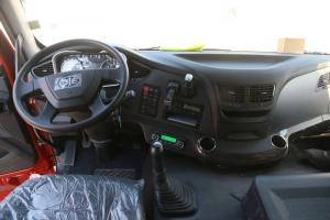 一汽解放 新J6P重卡 質(zhì)惠版2.0 420馬力 6X4 國五牽引車(chē)(CA4250P66K24T1A1E5)