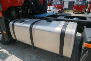 一汽解放 新J6P重卡 質(zhì)惠版2.0 420馬力 6X4 國五牽引車(chē)(CA4250P66K24T1A1E5)