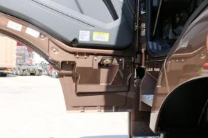 一汽解放 新J6P重卡 質(zhì)惠版2.0高寒款 420馬力 6X4 國五牽引車(chē)(CA4250P66K24T1A1E5)