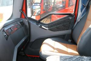 一汽解放 新J6P重卡 領(lǐng)航版 550馬力 6X4 國五牽引車(chē)(空懸)(CA4250P66K25T1A1E5)