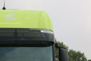 一汽解放 J7重卡 基本型 550馬力 6X4 國五牽引車(chē)(嫩芽綠)(CA4250P77K25T1E5)