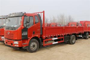 一汽解放 J6L中卡 180馬力 4X2 6.8米 國五欄板載貨車(chē)(CA1160P62K1L4E5)