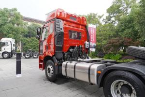 一汽解放 新J6P重卡 質(zhì)惠運煤版 新北方款 375馬力 6X4 國五牽引車(chē)(CA4250P66K2T1E5)