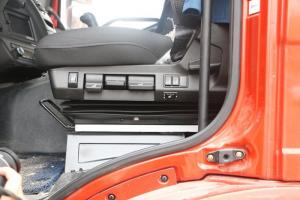 一汽解放 J6P重卡 新北方版 460馬力 6X4 國五牽引車(chē)(CA4250P66K24T1A1E5)