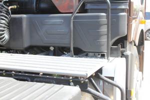 一汽解放 新J6P重卡 領(lǐng)航版 北方款 550馬力 6X4 國五牽引車(chē)(CA4250P66K25T1A2E5)