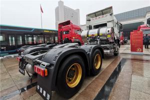中國重汽 豪瀚 N7G 標運版 440馬力 6X4 國六LNG牽引車(chē)(ZZ4255V4246F1L)