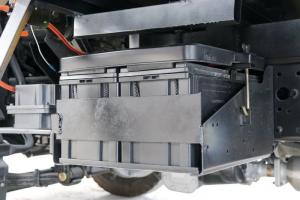 福田 奧鈴新捷運 156馬力 3.83米 國五排半倉柵式輕卡載貨車(chē)(BJ5048CCY-A1)