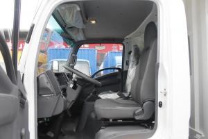 慶鈴 五十鈴700P系列中卡 190馬力 7.012米 國五單排廂式載貨車(chē)(QL5100XXYA8PA)