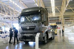 東風(fēng)商用車(chē) 天龍KL重卡 2019款 465馬力 6X4 國五危險品牽引車(chē)(空氣懸架)(DFH4250D1)