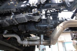 東風(fēng)商用車(chē) 天龍重卡 220馬力 4X2 9.6米 國五廂式載貨車(chē)底盤(pán)(DFH5180XXYB1)