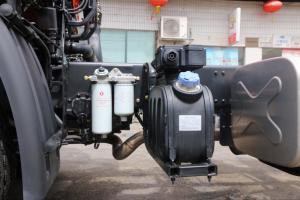 東風(fēng)商用車(chē) 天龍重卡 220馬力 4X2 9.6米 國五廂式載貨車(chē)底盤(pán)(DFH5180XXYB1)