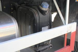 東風(fēng)商用車(chē) 天龍重卡 245馬力 6X2 9.6米 國五廂式載貨車(chē)(DFH5250XXYAX1V)