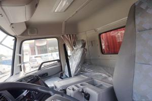 東風(fēng)商用車(chē) 天龍重卡 350馬力 8X4 9.6米 國五倉柵式載貨車(chē)(DFH5310CCYA1)