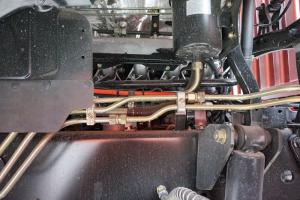 東風(fēng)商用車(chē) 天龍重卡 350馬力 8X4 9.6米 國五倉柵式載貨車(chē)(DFH5310CCYA1)