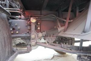 東風(fēng)商用車(chē) 天龍重卡 350馬力 8X4 9.6米 國五倉柵式載貨車(chē)(DFH5310CCYA1)