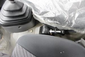 東風(fēng) 福瑞卡F4 98馬力 4.17米 國五 單排廂式輕卡載貨車(chē)(錫柴)(EQ5041XXY3BDFAC)