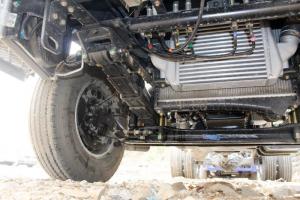 東風(fēng) 福瑞卡F4 98馬力 4.17米 國五 單排廂式輕卡載貨車(chē)(錫柴)(EQ5041XXY3BDFAC)