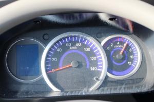 東風(fēng) 福瑞卡F4 98馬力 4.17米 國五 單排欄板輕卡載貨車(chē)(錫柴)(EQ1041S3BDF)