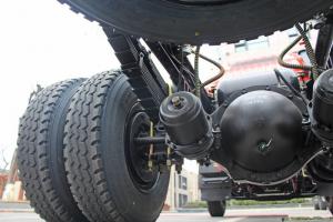 東風(fēng) 福瑞卡F11 156馬力 3.8米 國五 排半欄板輕卡載貨車(chē)(朝柴)(EQ1041L8BD2)