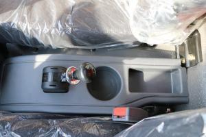 東風(fēng) 福瑞卡F11 156馬力 4.17米 國五 單排欄板輕卡載貨車(chē)(朝柴)(EQ1041S8BD2)