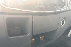 東風(fēng) 福瑞卡F11 物流重載型 143馬力 3.8米 國五 排半欄板輕卡載貨車(chē)(錫柴)(EQ1041L8GDF)