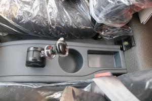 東風(fēng) 福瑞卡F15 千鈞王升級版 170馬力 4.17米 國五 單排欄板輕卡載貨車(chē)(EQ1041S8GDF)