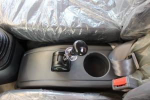 東風(fēng) 福瑞卡F15 150馬力 4X2 國五 平板運輸車(chē)(EQ5160TPBL8GDAAC)