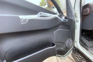 時(shí)代汽車(chē) 領(lǐng)航 高配版 130馬力 3.82米 國五 排半欄板輕卡載貨車(chē)(BJ1043V9PBA-BH)