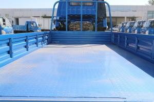 飛碟奧馳 V2系列 95馬力 3.85米 國五 排半欄板輕卡載貨車(chē)(FD1041W17K5-4)